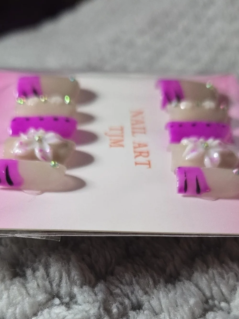 Nail Art TJM Press-On Nail Set 3D Flower Accents - Size LG NWT